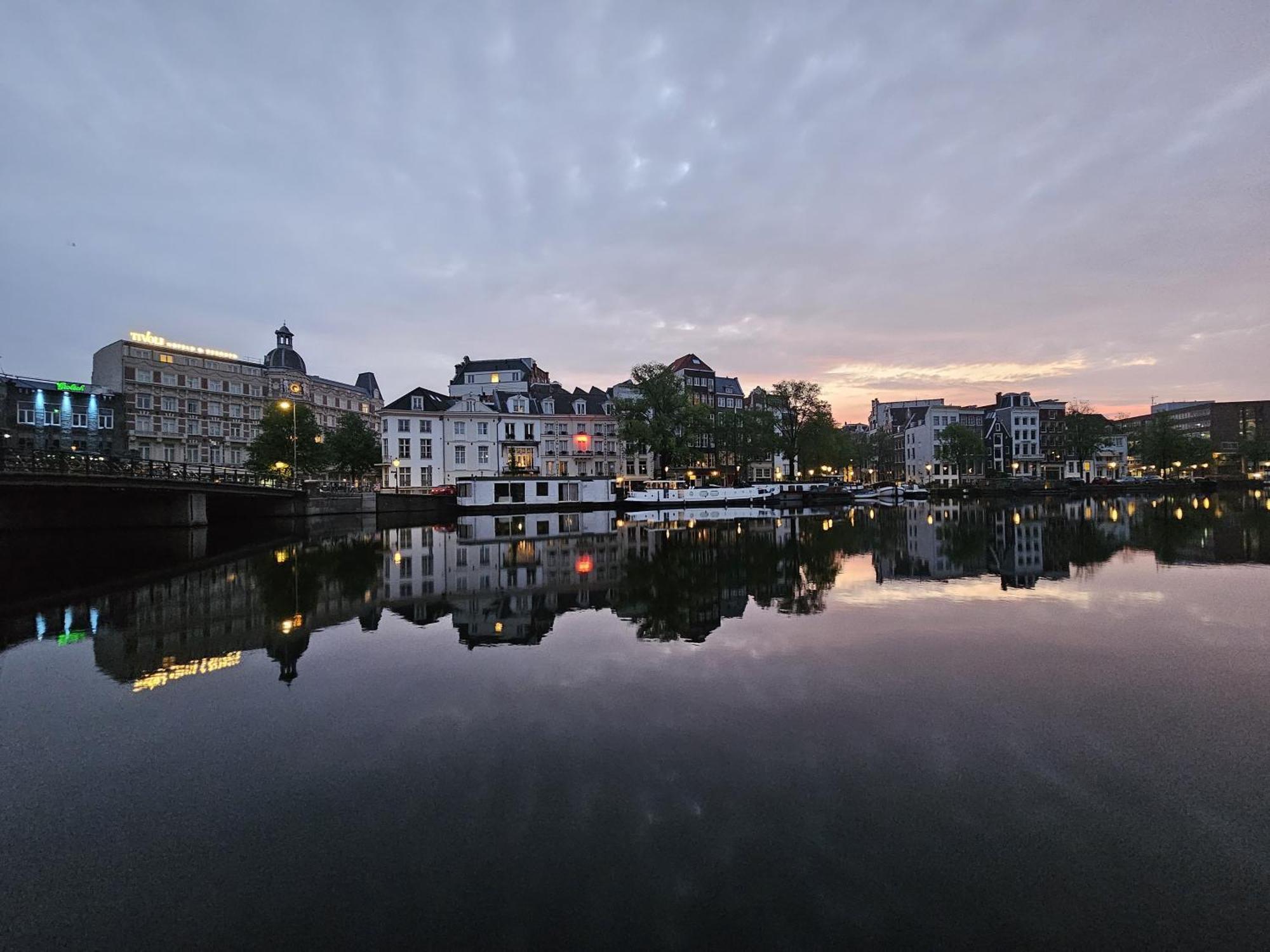 Готель Rembrandt Square Boat Амстердам Екстер'єр фото
